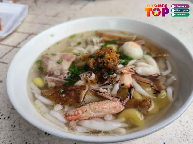 Banh-canh-ghe-ut-giau-angiangtoplist