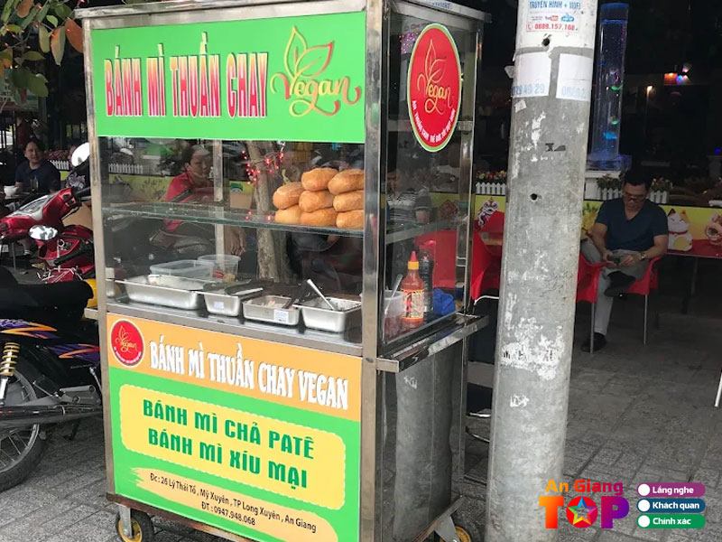 Banh-mi-thuan-chay-vegan-angiangtoplist