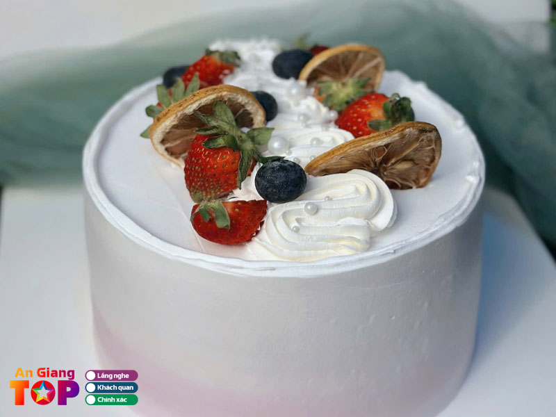 Cherry-bakery-angiangtoplist