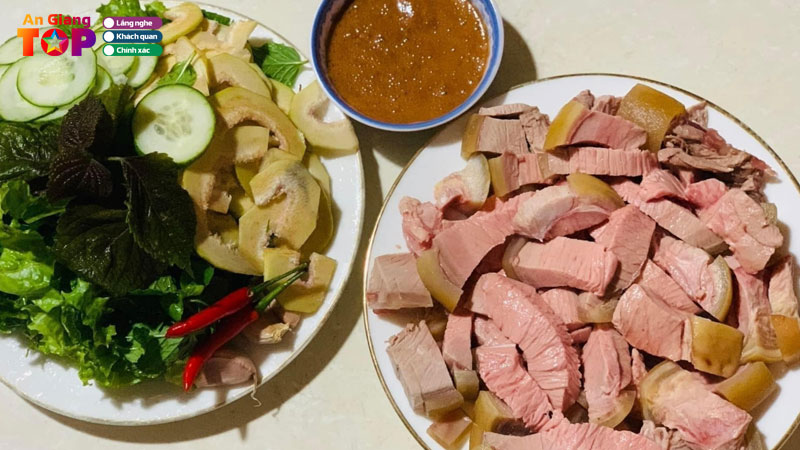 Kham-pha-5-quan-be-thui-o-an-giang-duoc-dan-sanh-an-yeu-thich-angiangtoplist