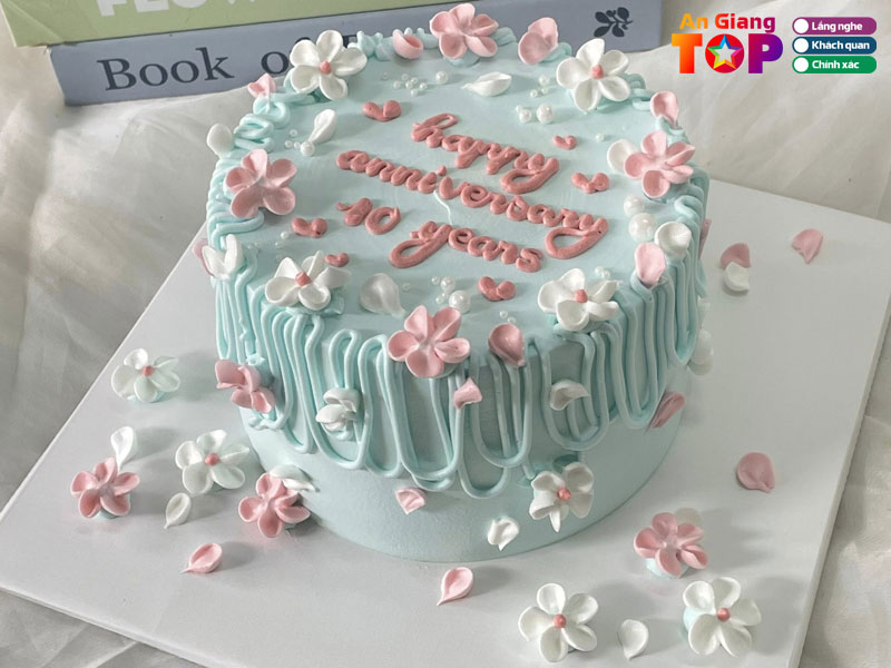 Qs-bakery-tiem-banh-quyen-angiangtoplist