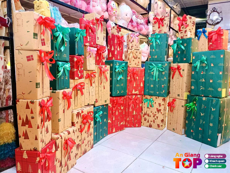 Qua-tang-bao-han-angiangtoplist