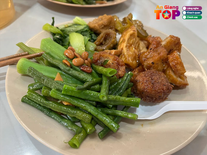 Quan-chay-nhu-y-2-su-angiangtoplist