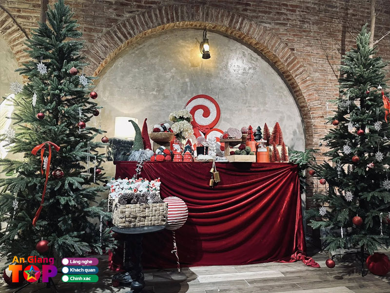 Quan-nha-18-do-angiangtoplist