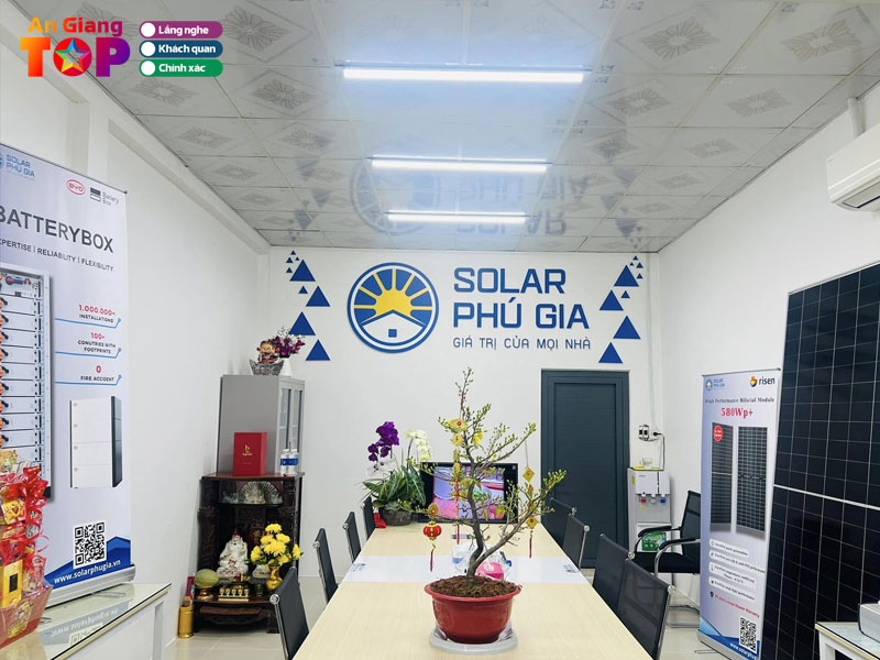 Solar-phu-gia-angiangtoplist