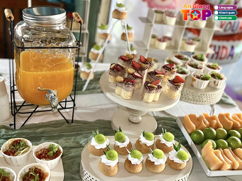 Tiem-banh-bao-ngoc-angiangtoplist