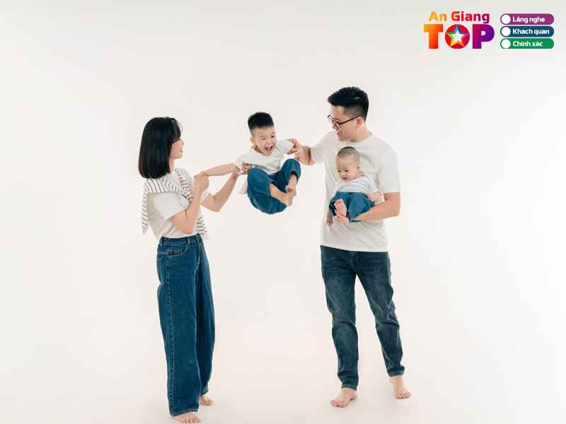 Tieu-chi-chon-dia-chi-chup-anh-gia-dinh-dep-angiangtoplist