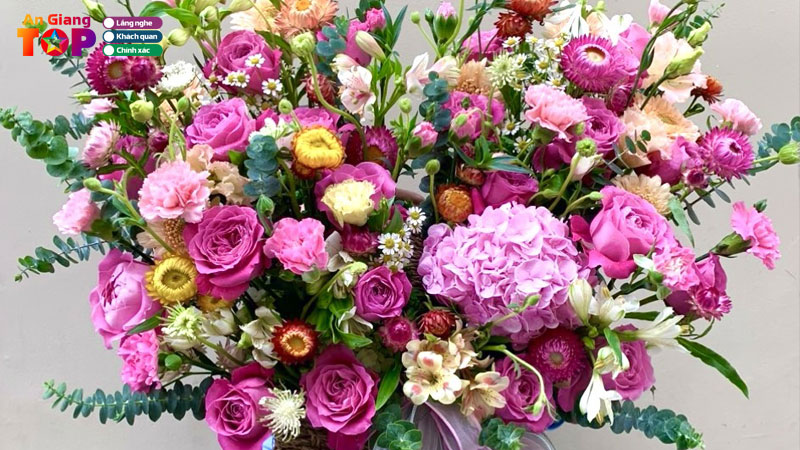 Top-5-shop-hoa-tuoi-o-tinh-bien-an-giang-mau-dep-giao-nhanh-angiangtoplist