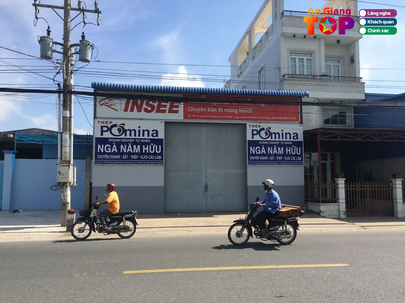 Cua-hang-vlxd-nam-huu-angiangtoplist