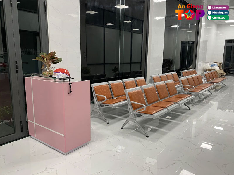 Phong-kham-san-phu-khoa-bs-nguyen-hoang-huy-angiangtoplist