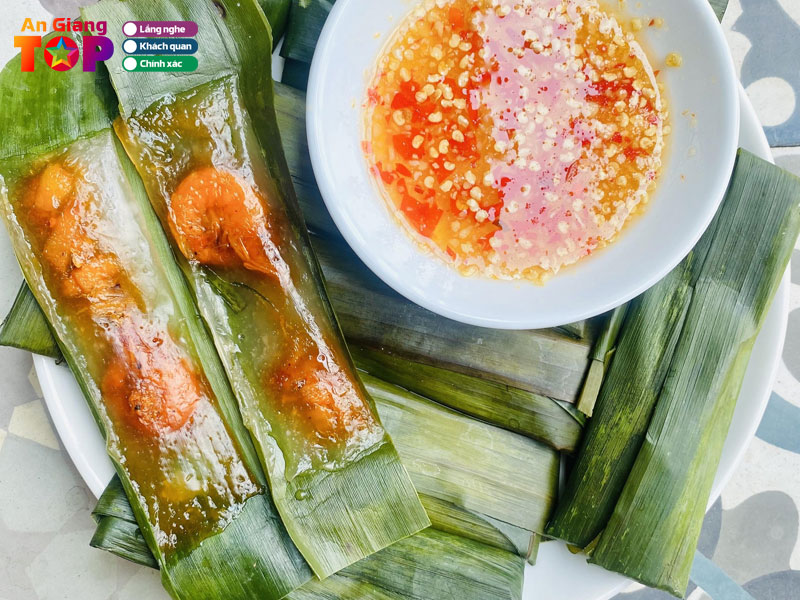 Bi-quyet-thuong-thuc-banh-loc-dung-vi-hue-angiangtoplist