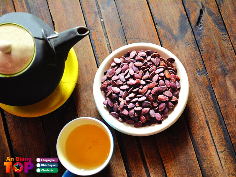 Cach-chon-mua-hat-dua-tet-ngon-an-toan-o-an-giang-angiangtoplist