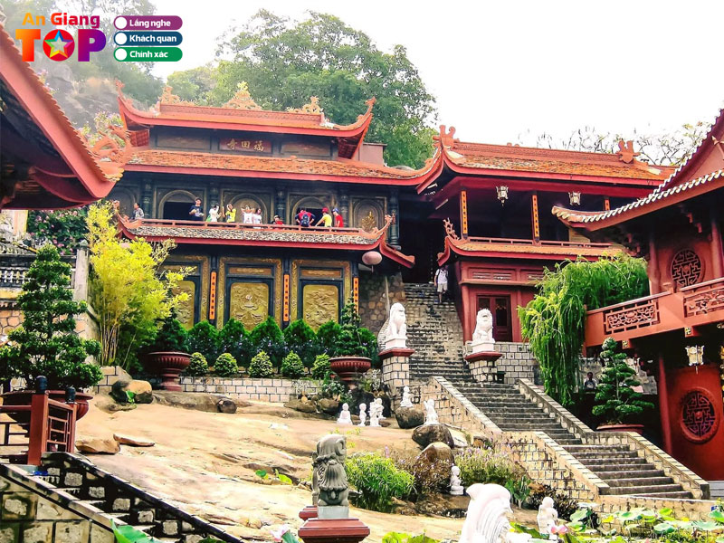 Chua-hang-angiangtoplist