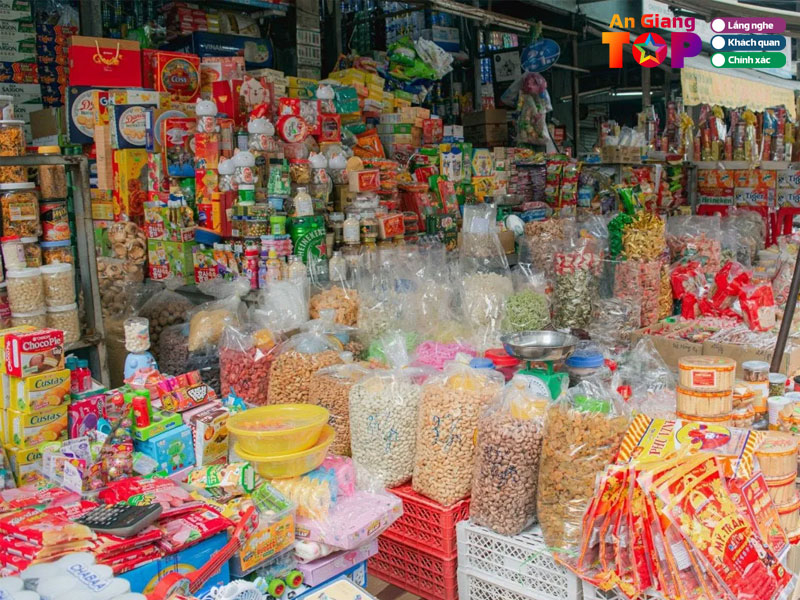 Cua-hang-ngoc-giau-angiangtoplist