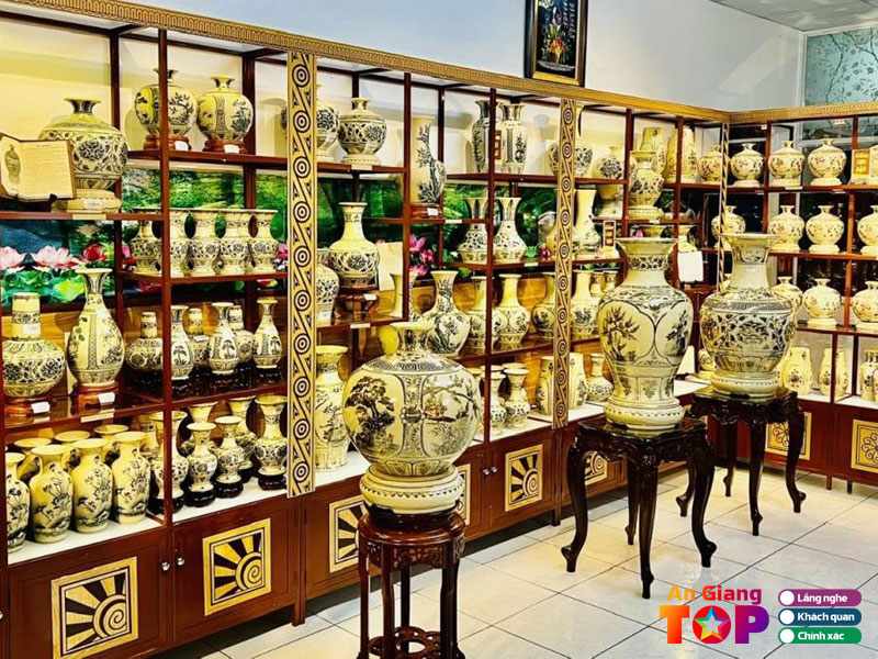 Gom-viet-thien-bao-1-angiangtoplist