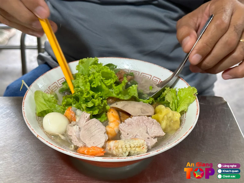 Hu-tieu-kho-sa-dec-angiangtoplist