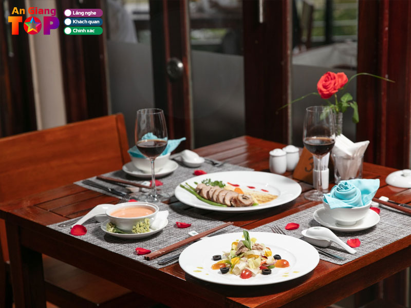 La-giang-restaurant-angiangtoplist