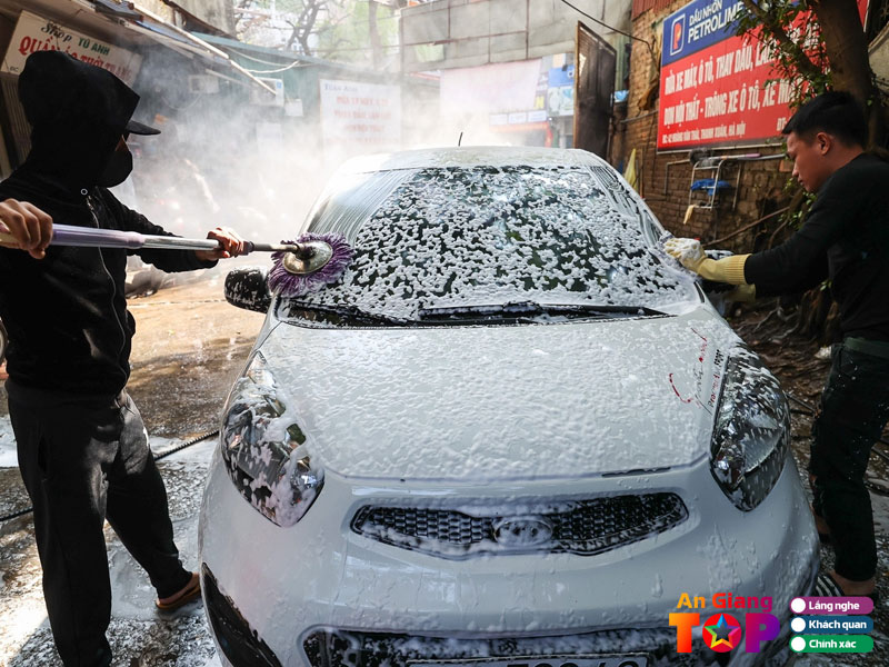 Nhung-luu-y-khi-chon-dia-chi-rua-xe-o-to-o-an-giang-angiangtoplist