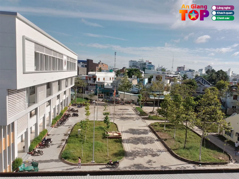 Trung-tam-giao-duc-thuong-xuyen-an-giang-angiangtoplist