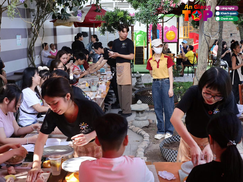 Lam-chan-au-coffee-angiangtoplist