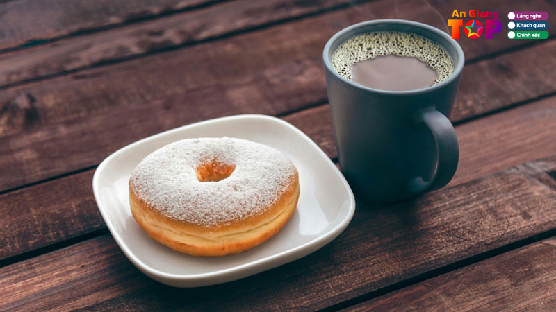 Lich-trinh-1-ngay-an-sap-cac-mon-ngon-tu-a-sang-au-ma-khong-can-di-xa-1-angiangtoplist