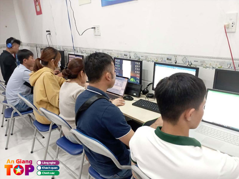 Tieu-chi-lua-chon-trung-tam-tin-hoc-uy-tin-angiangtoplist