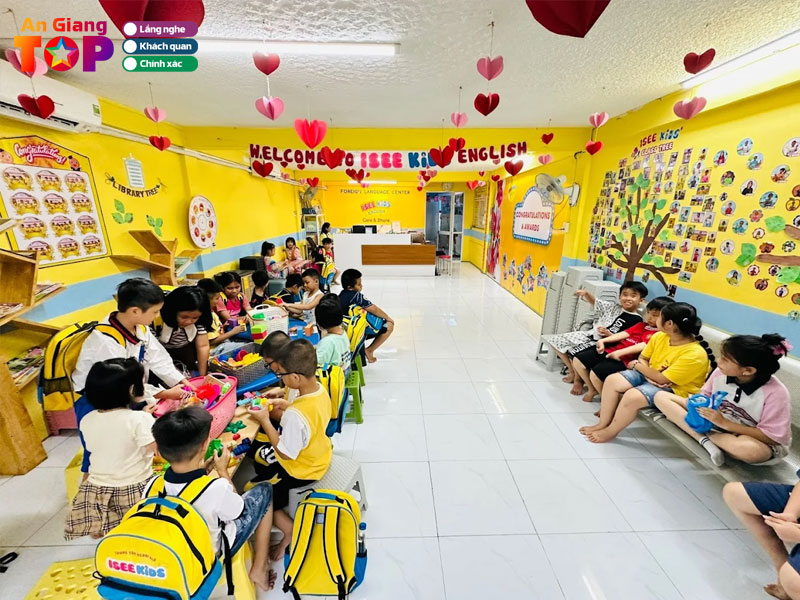 Trung-tam-ngoai-ngu-isee-kids-angiangtoplist