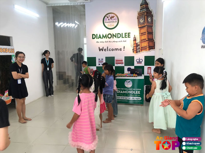 Trung-tam-ngoai-ngu-kim-cuong-diamondlee-angiangtoplist