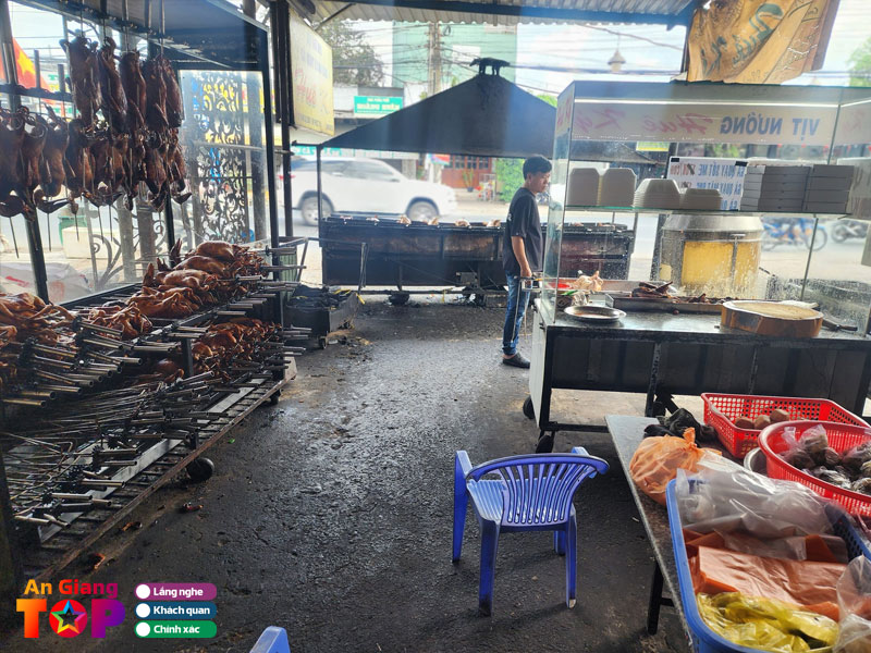 Vit-quay-nuong-hue-ky-angiangtoplist