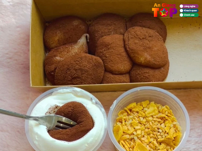 Yotsubato-cake-coffee-angiangtoplist