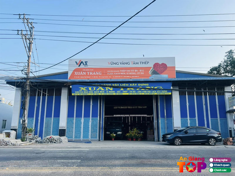 Cua-hang-vlxd-xuan-trang-angiangtoplist