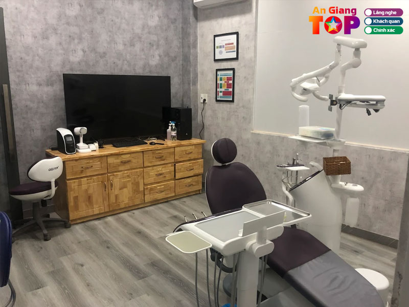 Nha-khoa-bao-ve-nu-cuoi-angiangtoplist