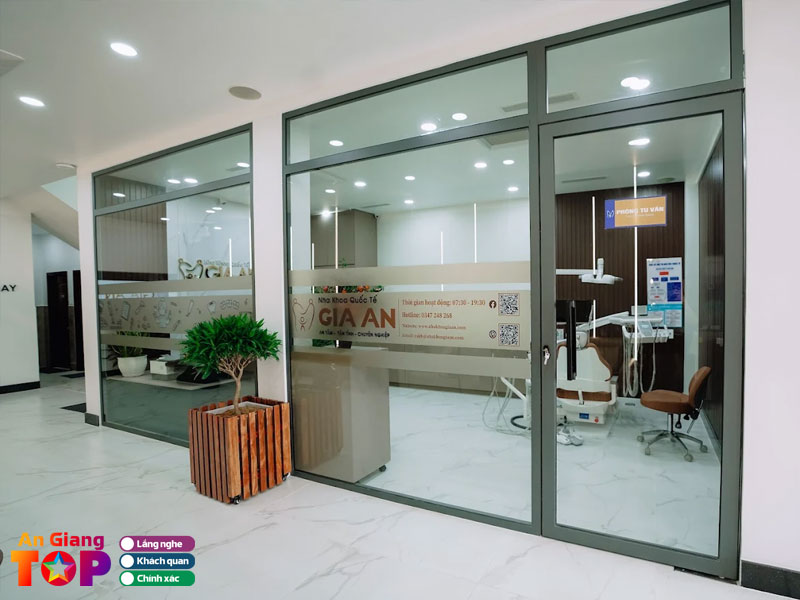 Nha-khoa-quoc-te-gia-an-angiangtoplist