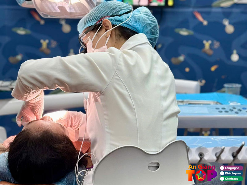 Nha-khoa-thanh-truc-thoi-dai-angiangtoplist