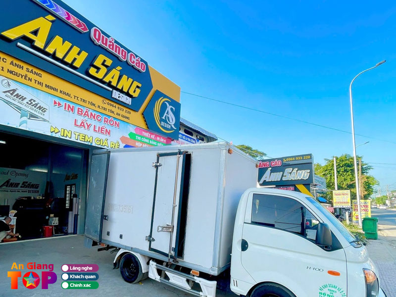 Quang-cao-anh-sang-angiangtoplist