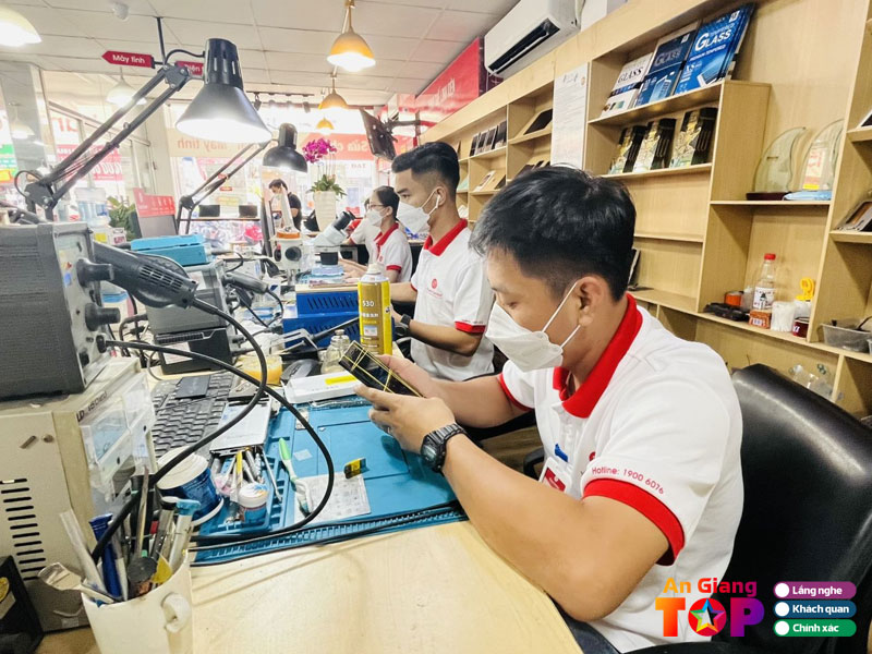 Tieu-chi-lua-chon-cua-hang-sua-dien-thoai-tot-angiangtoplist