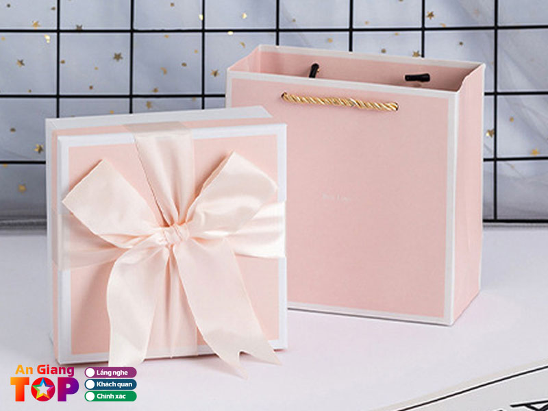 Tieu-chi-lua-chon-noi-ban-hop-dung-qua-dep-angiangtoplist