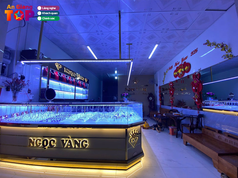 Tiem-bac-ngoc-vang-angiangtoplist