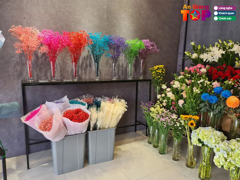 Tiem-hoa-amy-flowers-angiangtoplist