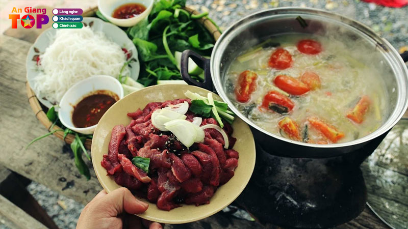 Top-10-quan-lau-trau-o-an-giang-ngon-nuc-tieng-gan-xa-angiangtoplist
