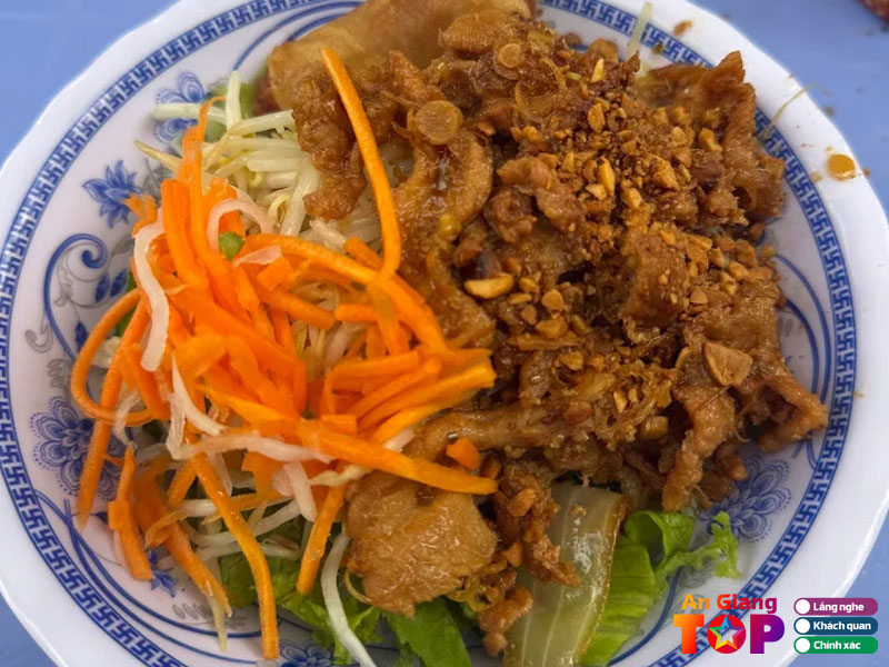 Bun-thit-xao-duoc-1-angiangtoplist