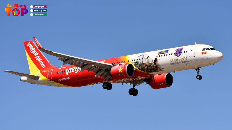 Dat-ve-vietjet-noi-dia-tren-traveloka-va-nhung-buoc-can-biet-1-angiangtoplist