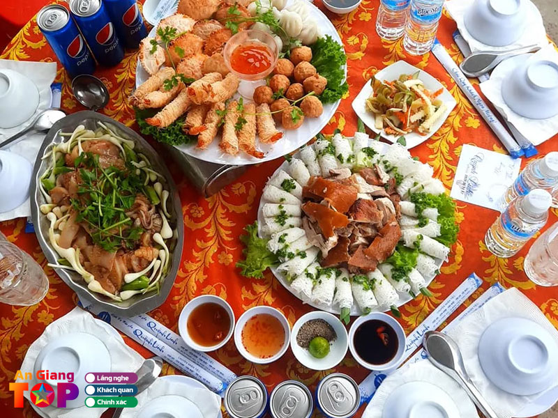 Dich-vu-nau-an-quynh-linh-angiangtoplist