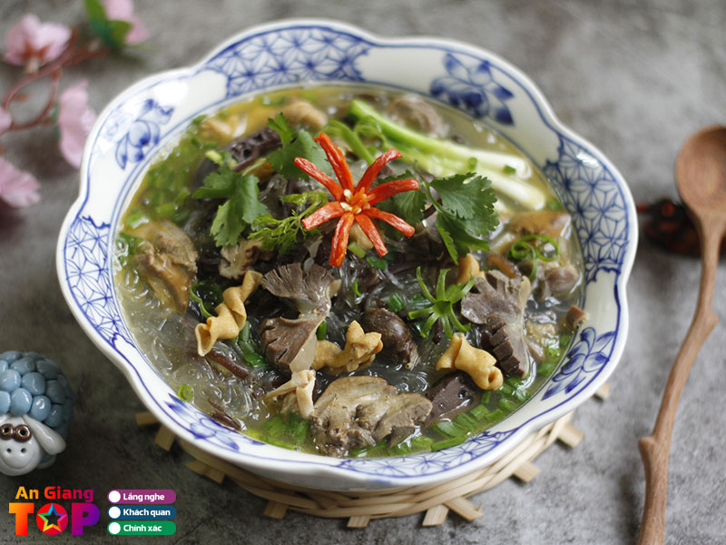 Kinh-nghiem-chon-quan-mien-ga-ngon-angiangtoplist